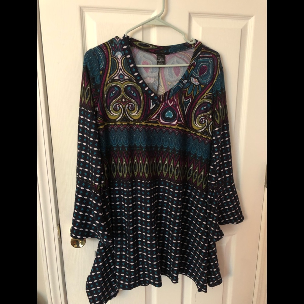 Win-Win Boho, Flare-bottom, blouse, Long Sleeve, Size L/XL